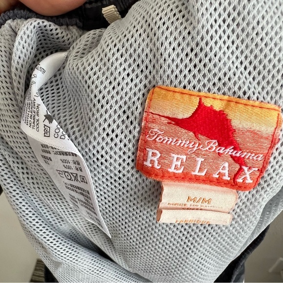 Tommy Bahama Relax Men’s Surf Shorts Gray White Stripe Medium - Picture 6 of 6